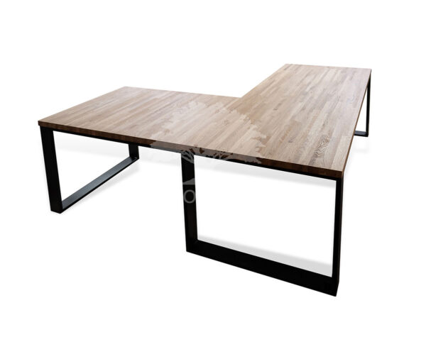 biurko narożne w stylu skandynawskim